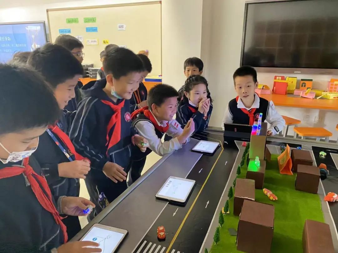 融合創新，科技賦能 靜安教育六大重點任務引領高質量教育新篇章