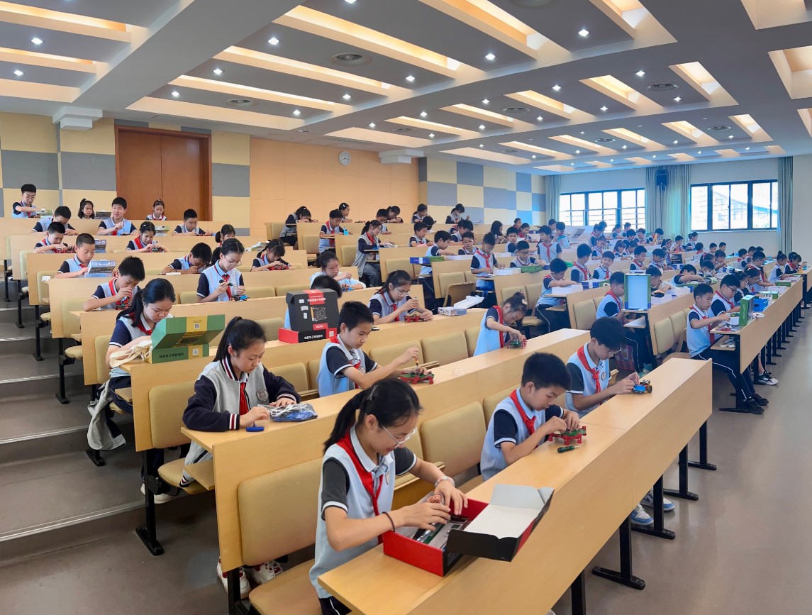 江蘇省電子制作俱樂部聯賽（蘇州吳江站）圓滿落幕 教育科技開發賦能青少年創新夢想